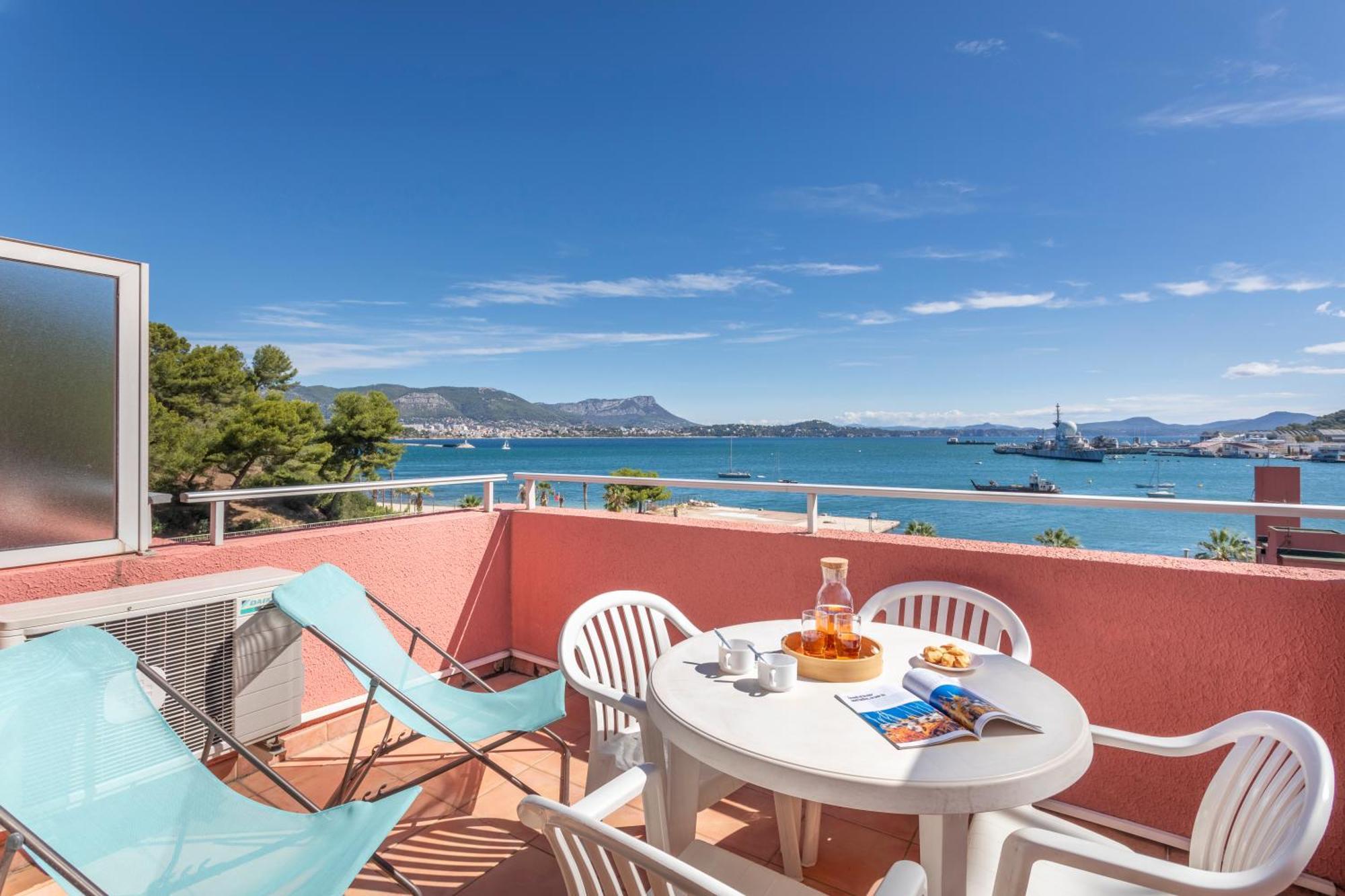 Residence Pierre & Vacances Les Jardins De La Cote D'Azur 滨海圣芒德里耶 外观 照片